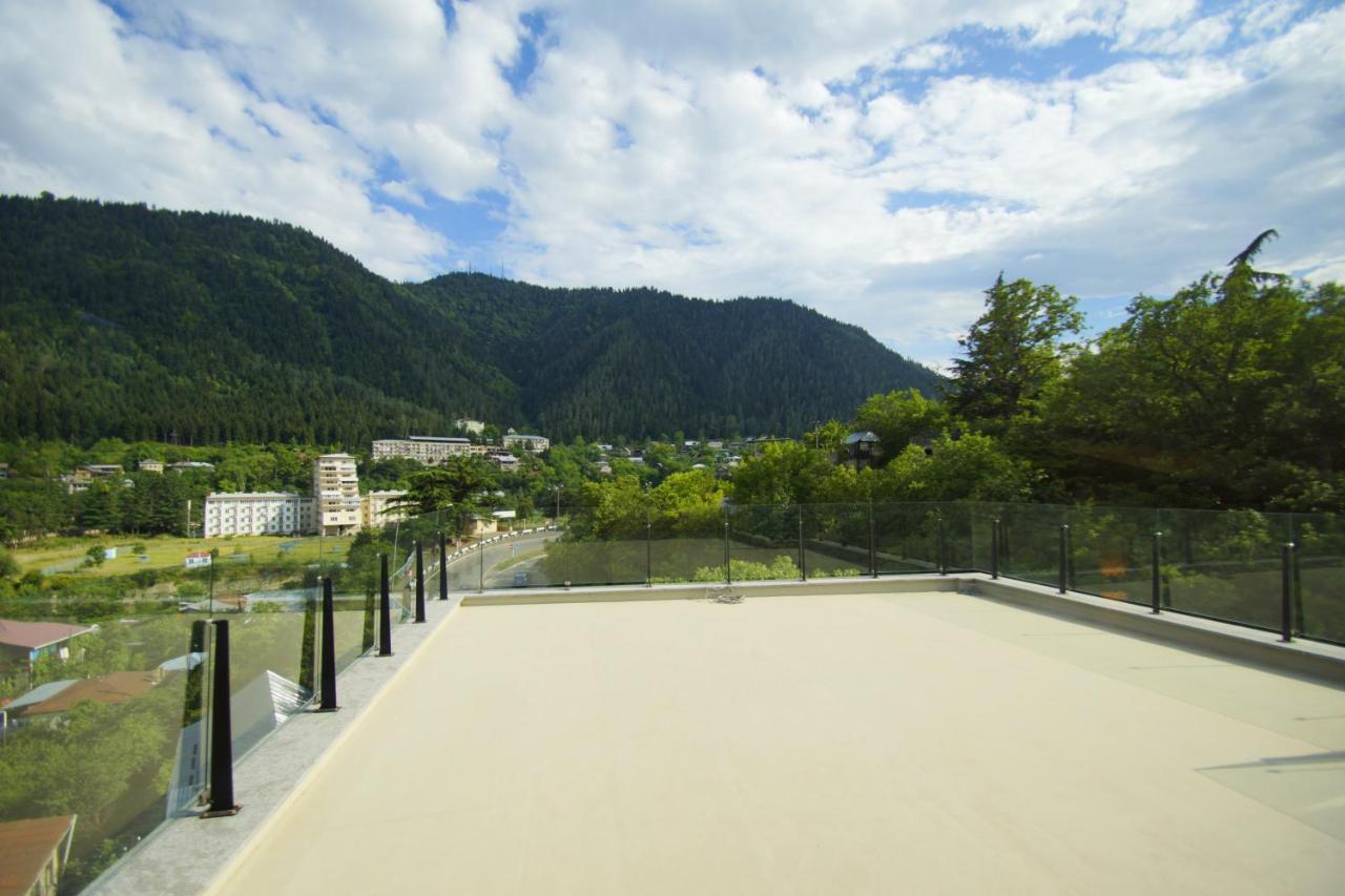 Borjomi Bridge Hotel Экстерьер фото