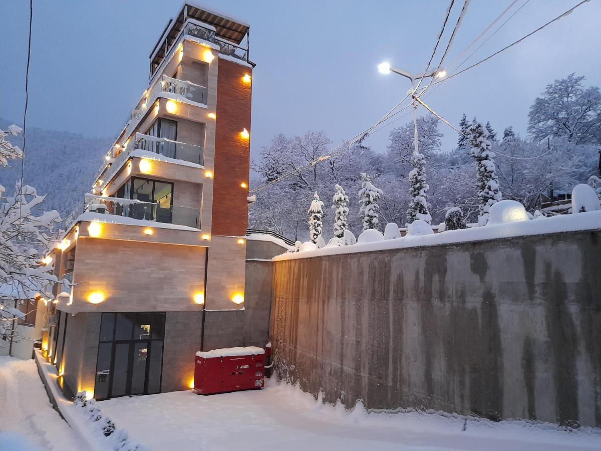 Borjomi Bridge Hotel Экстерьер фото